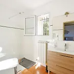 Amazing Home In Barjac