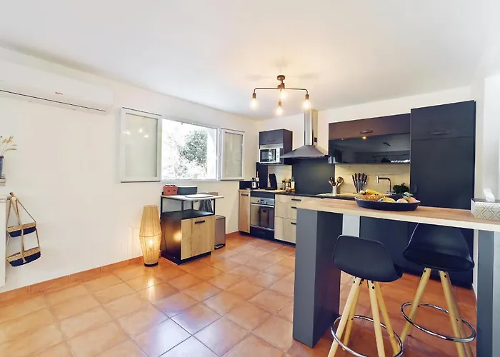 3 Bedroom Beautiful In Nyaraló